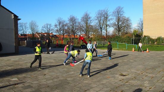 Utrecht wants to get children moving They sit still for