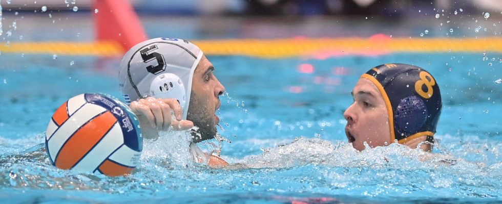 What are the rules of water polo