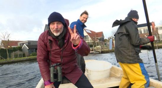 Zoey is looking for the rare burbot in Vinkeveen which