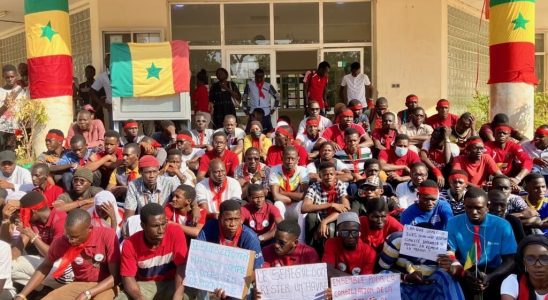 at Assane Seck University in Ziguinchor teachers demand respect for