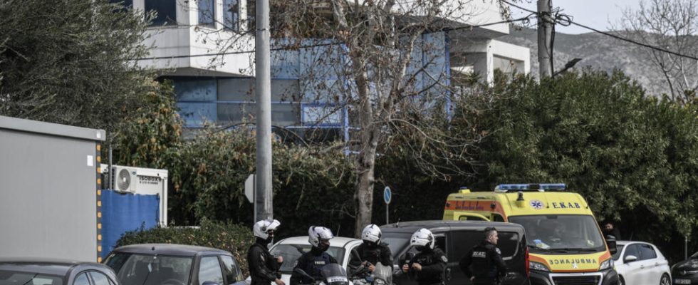 four dead in shooting in Athens suburbs