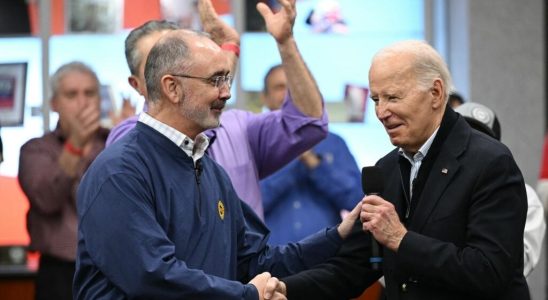 in Michigan Joe Biden tries to win back the popular