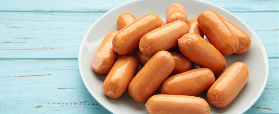 Alert recall of cocktail sausages contaminated with listeria