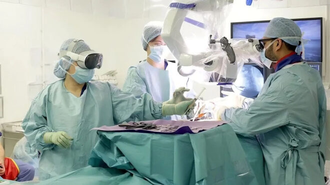 Apple Vision Pro has started to enter operating rooms