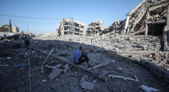 Bloody night in Gaza 80 Palestinians killed in Israeli attacks