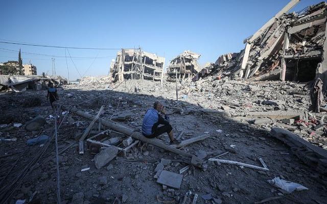 Bloody night in Gaza 80 Palestinians killed in Israeli attacks