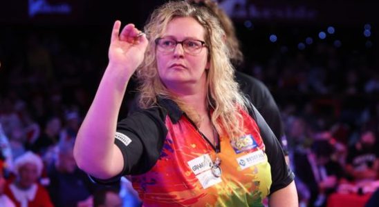 Bunschoten darts star is shocked by reaction after trans riot