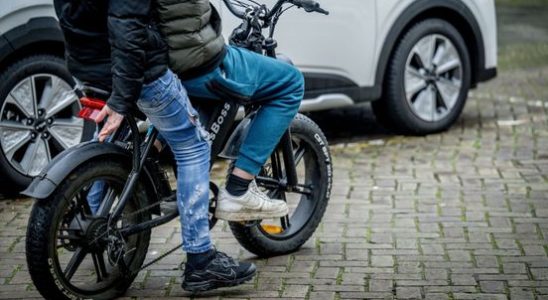 Fat bike shaming E bikes are allowed in the traffic test