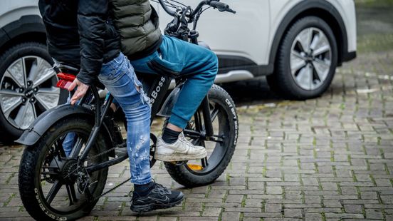 Fat bike shaming E bikes are allowed in the traffic test