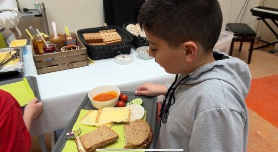 Free lunch for more than 2000 children There is simply