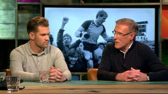 Goalkeepers Branderhorst and Van Breukelen in Een Berg Sport Throw