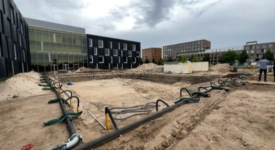 Hot summer water in Utrecht is a battery for heating