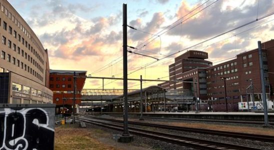 Huge inconvenience for travelers in Amersfoort no train traffic for