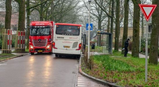 Life threatening traffic situation in Hoogland will not be reversed