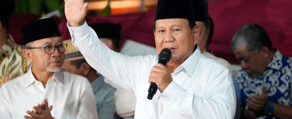 Prabowo Subianto proclaimed as Indonesias leader