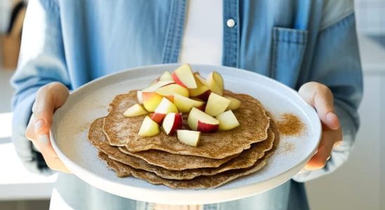 Protein rich this sweet breakfast covers half of our fiber needs