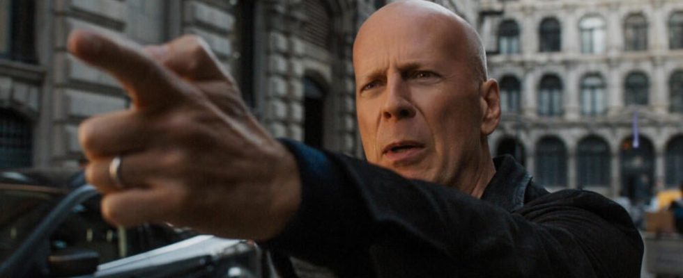 Really violent Bruce Willis action film that reissued a controversial