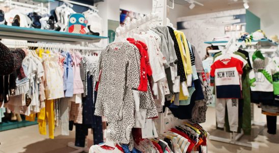 These two French childrens clothing brands about to close