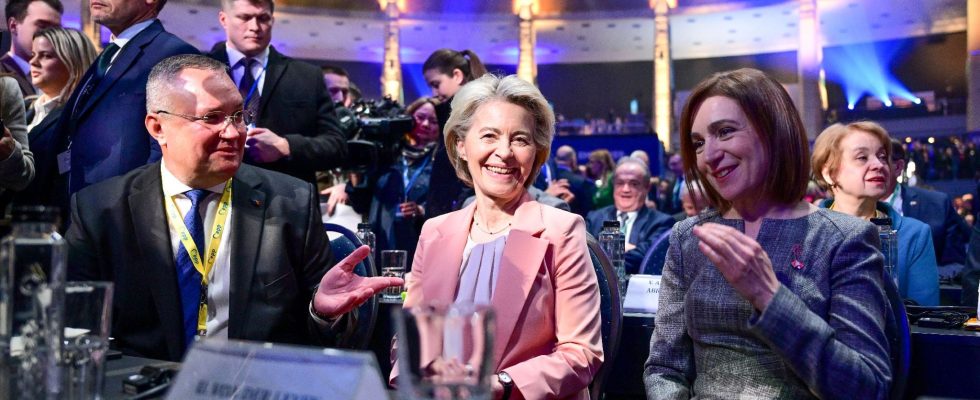 Ursula von der Leyen takes another step towards a second