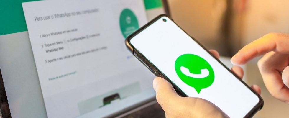 WhatsApp Makes Status Updates More Flexible