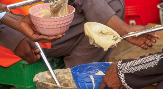 community kitchens to help each other during Ramadan