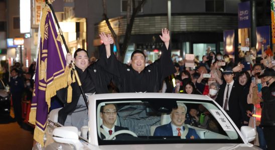 in Japan a young wrestler makes history after a rapid