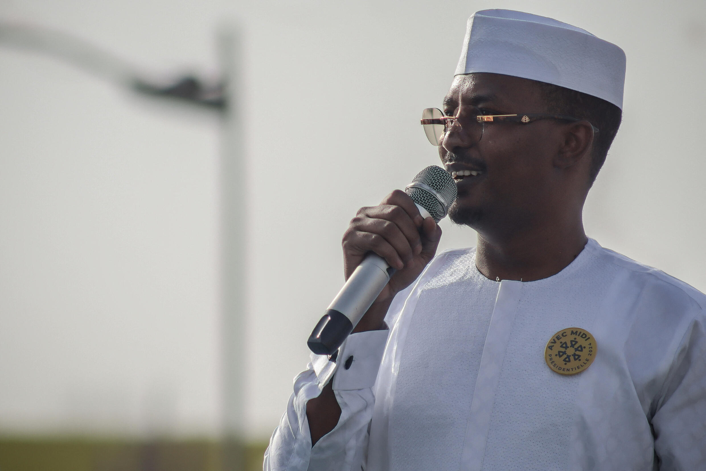 The outgoing transitional president of Chad and presidential candidate of the “Coalition for a United Chad” party, Mahamat Idriss Déby, in Ndjamena, April 14.  2024.