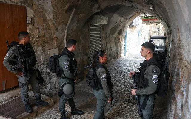 A Turkish citizen tourist in Jerusalem stabbed an Israeli police