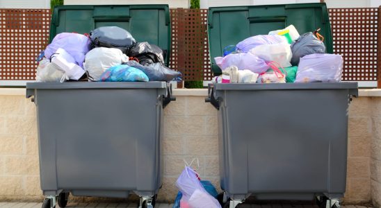 All French people will pay more for their trash cans