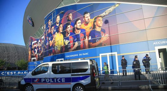 Hundreds of elite police officers provide reinforcement in Paris after