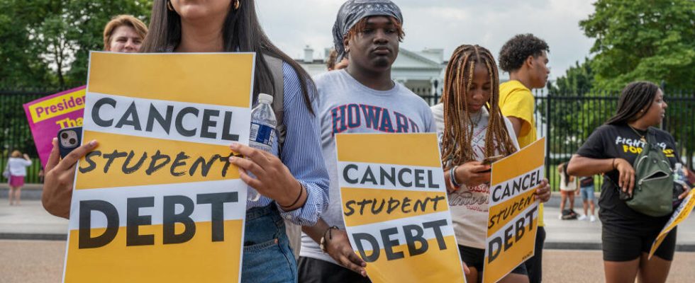 Joe Biden launches new plan to reduce student debt