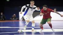 Lassi Lintula played futsal 77 days after rupturing his anterior