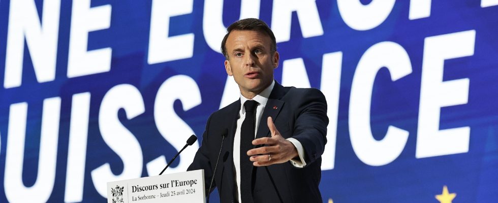 Macron preaches in the desert – LExpress