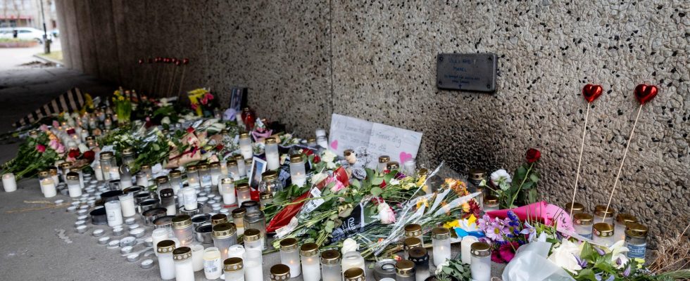 Memorial in Skarholmen after fatal shooting