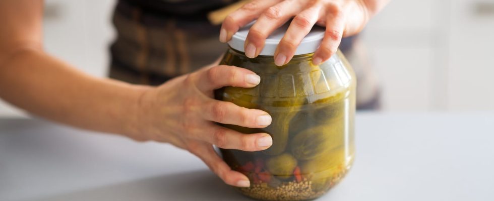 Opening glass jars can seem like it requires Herculean strength