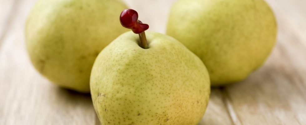 Product recalls these pesticide packed pears should not be eaten