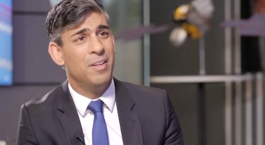 Rishi Sunak wants to send asylum seekers to Rwanda Less