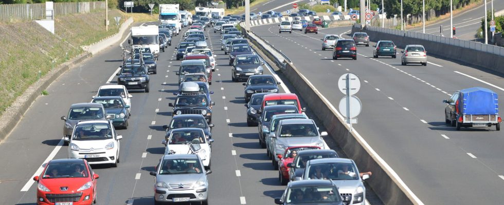 School holidays and sun these three motorways will be taken