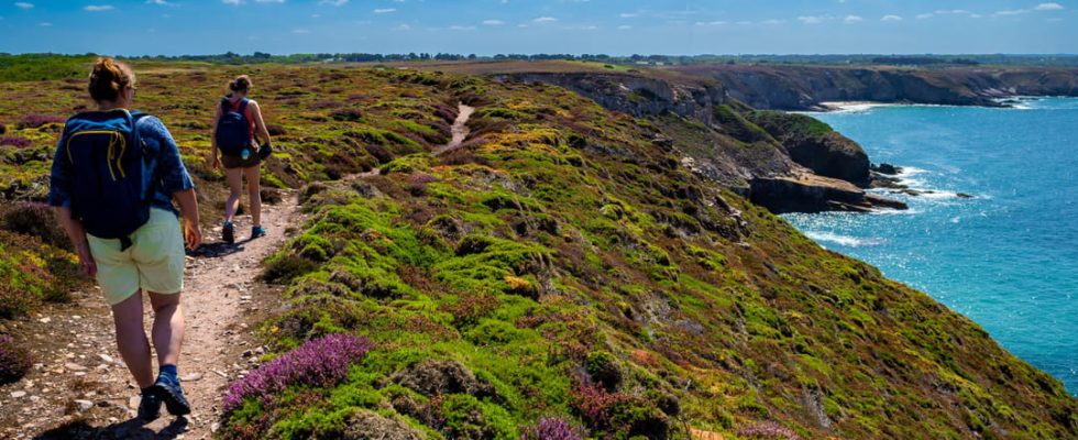 The Emerald Coast hiking and Qi Gong