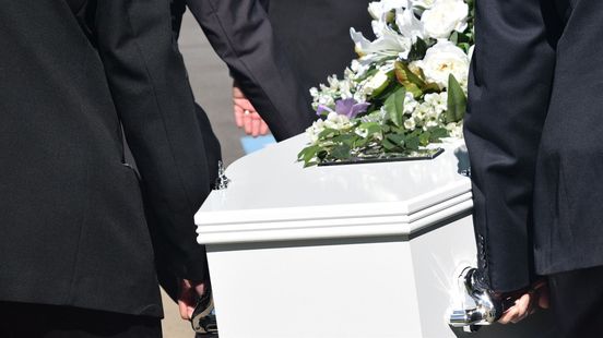 The funeral industry is growing rapidly and attracts many self employed