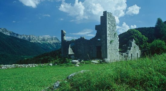 These atrocities experienced by Vassieux en Vercors which still haunt the village