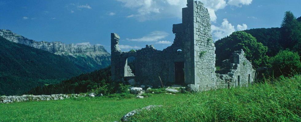 These atrocities experienced by Vassieux en Vercors which still haunt the village