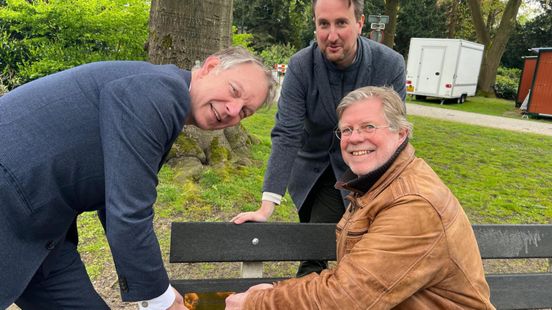 These benches in Baarn draw attention to suicide A good