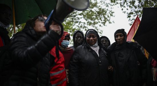 a tribute paid to a worker who died in Paris