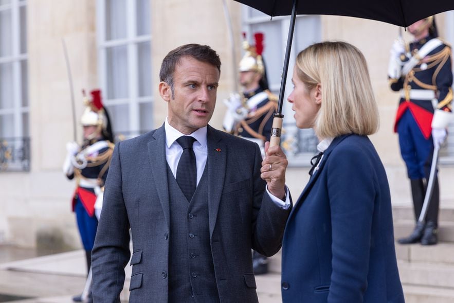 Kaja Kallas and Emmanuel Macron'