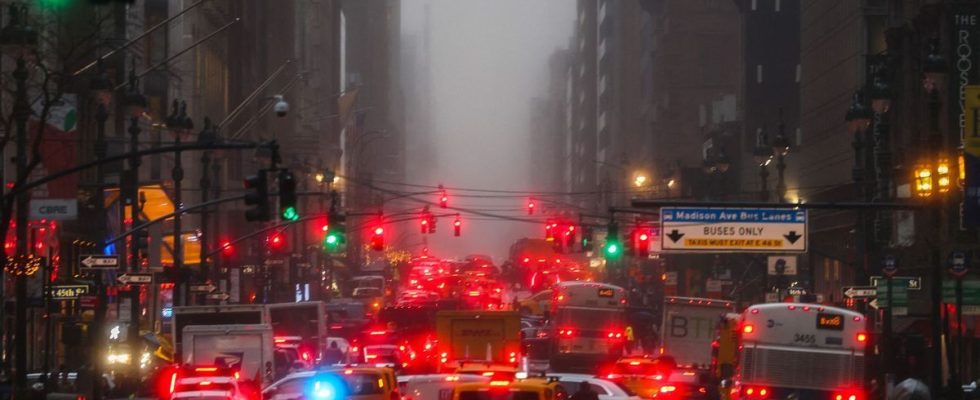 Air pollution linked to increased risk of stress and depression