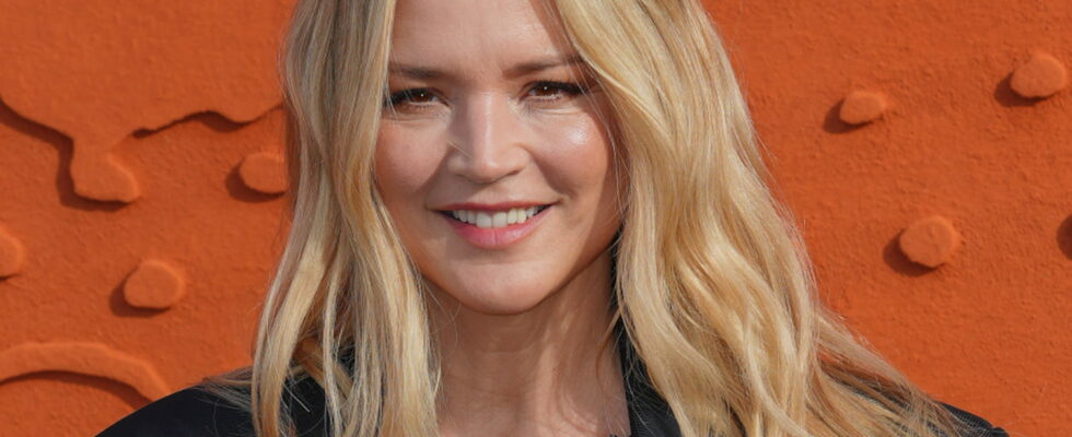 At the Cannes Film Festival Virginie Efira shows us how