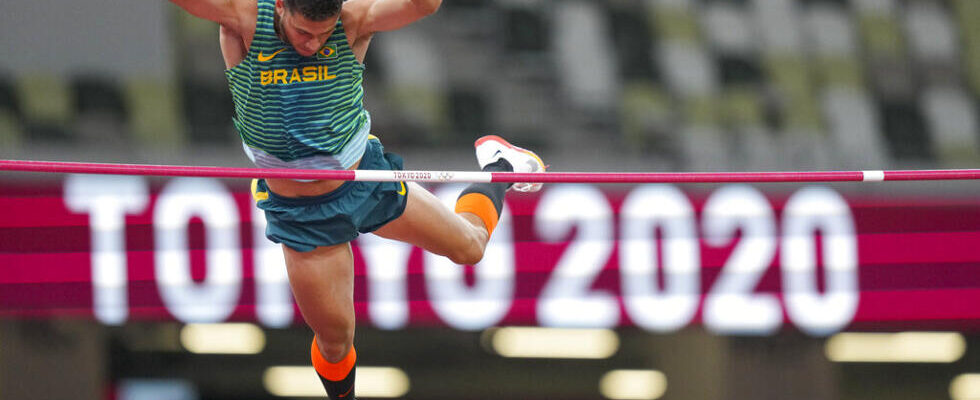 Brazilian pole vaulter Thiago Braz suspended 16 months for doping