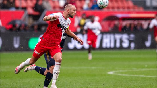 FC Utrecht against Vitesse without Mike van der Hoorn