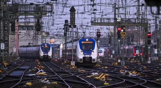 Failing trains bridges to rebuild… Germany a country to rebuild